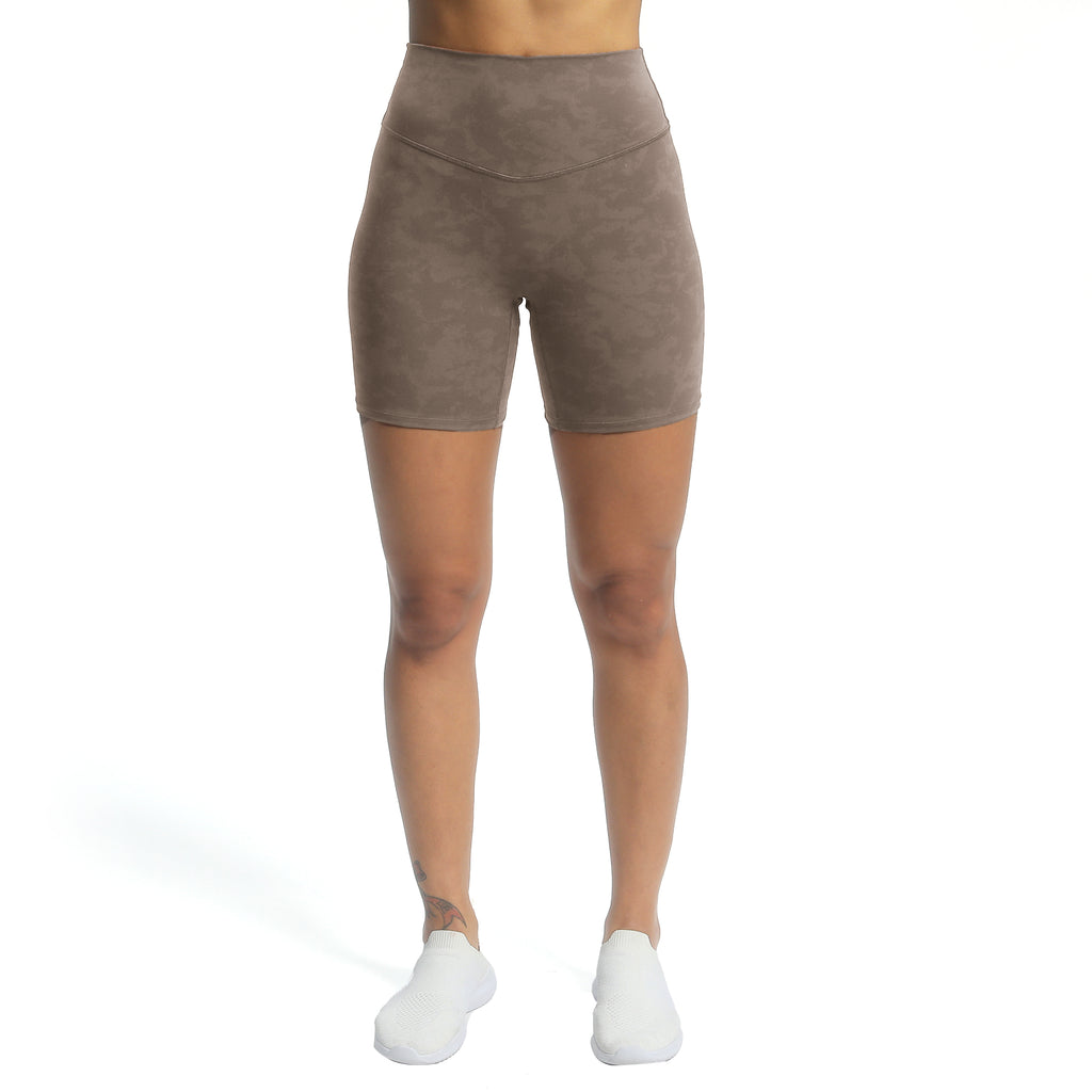 Aoxjox "Metamorph" V- Seam Shorts