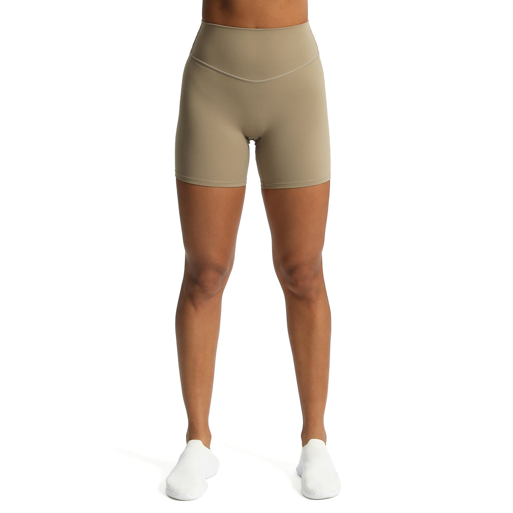 Aoxjox "Metamorph" V- Seam Shorts