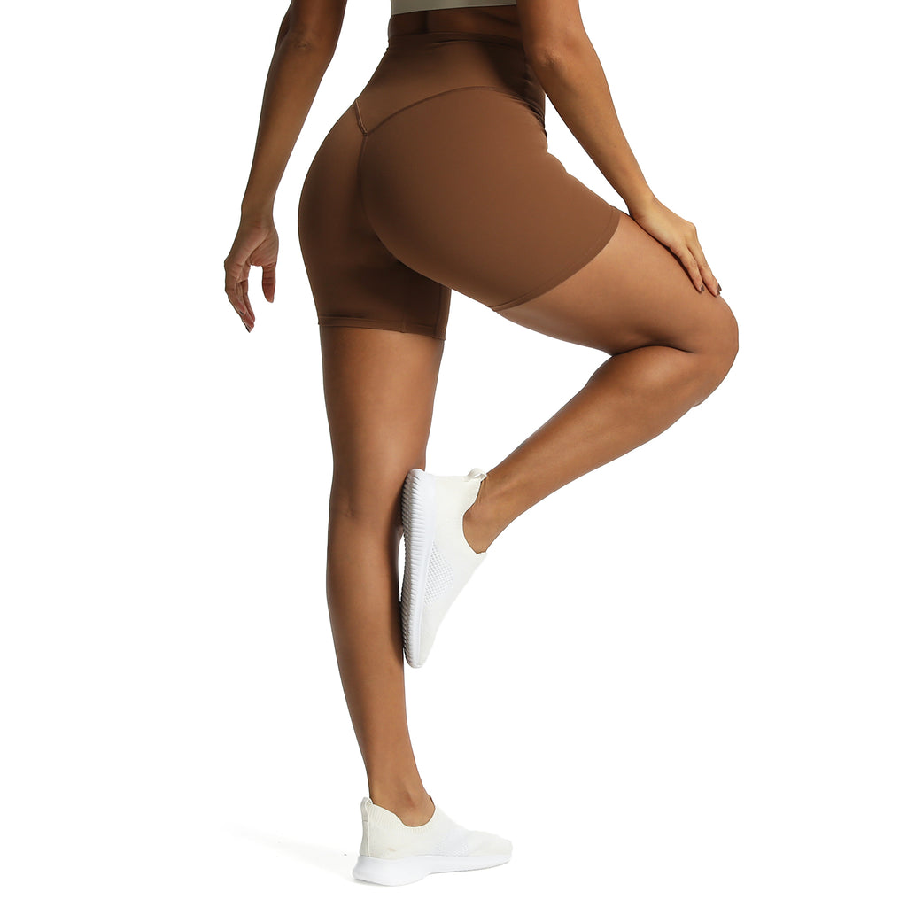 Aoxjox "Metamorph" V- Seam Shorts