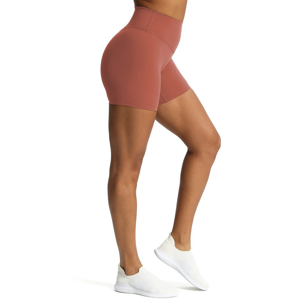 Aoxjox "Metamorph" V- Seam Shorts
