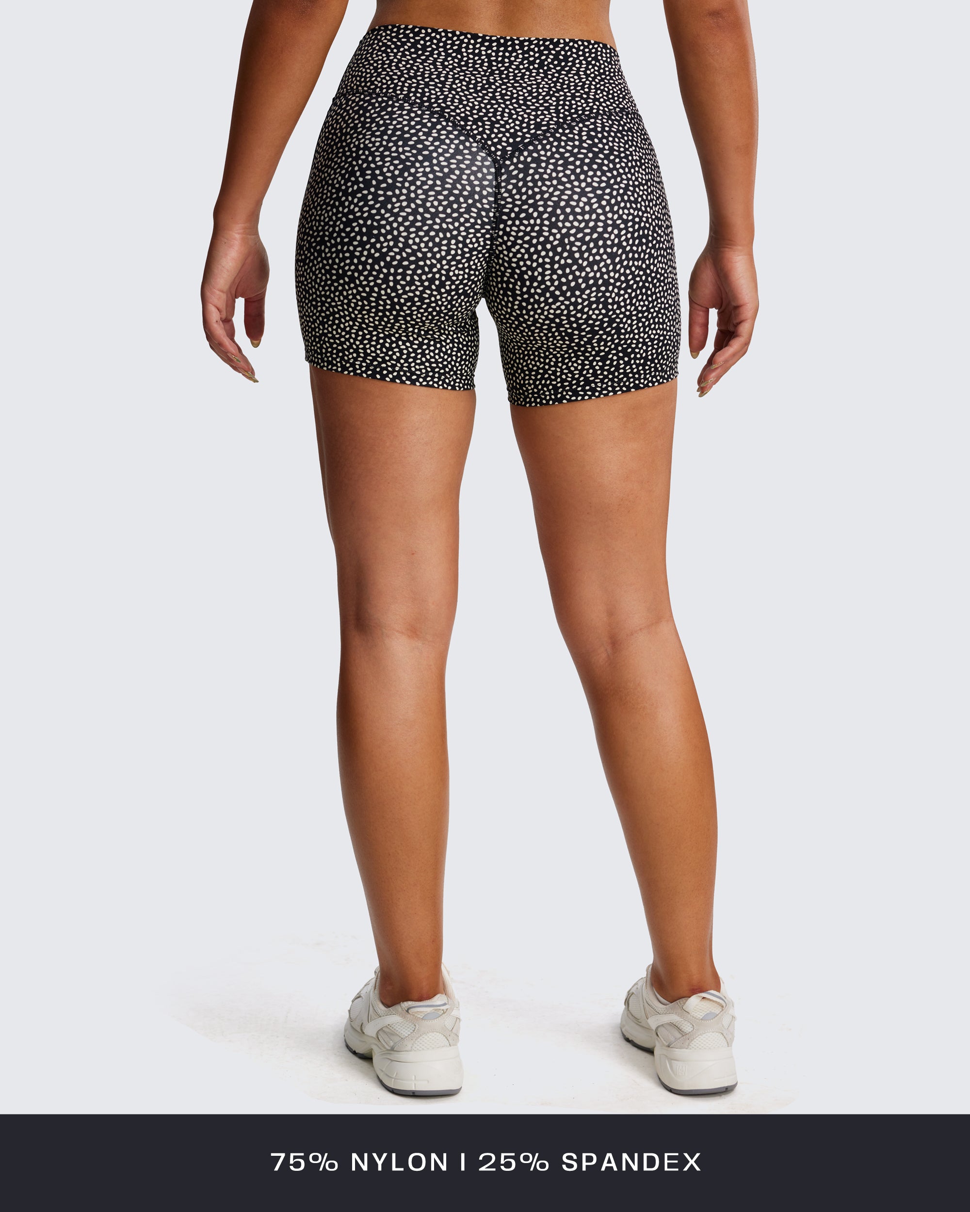 Aoxjox "Hidden Scrunch" Shorts 4.5"