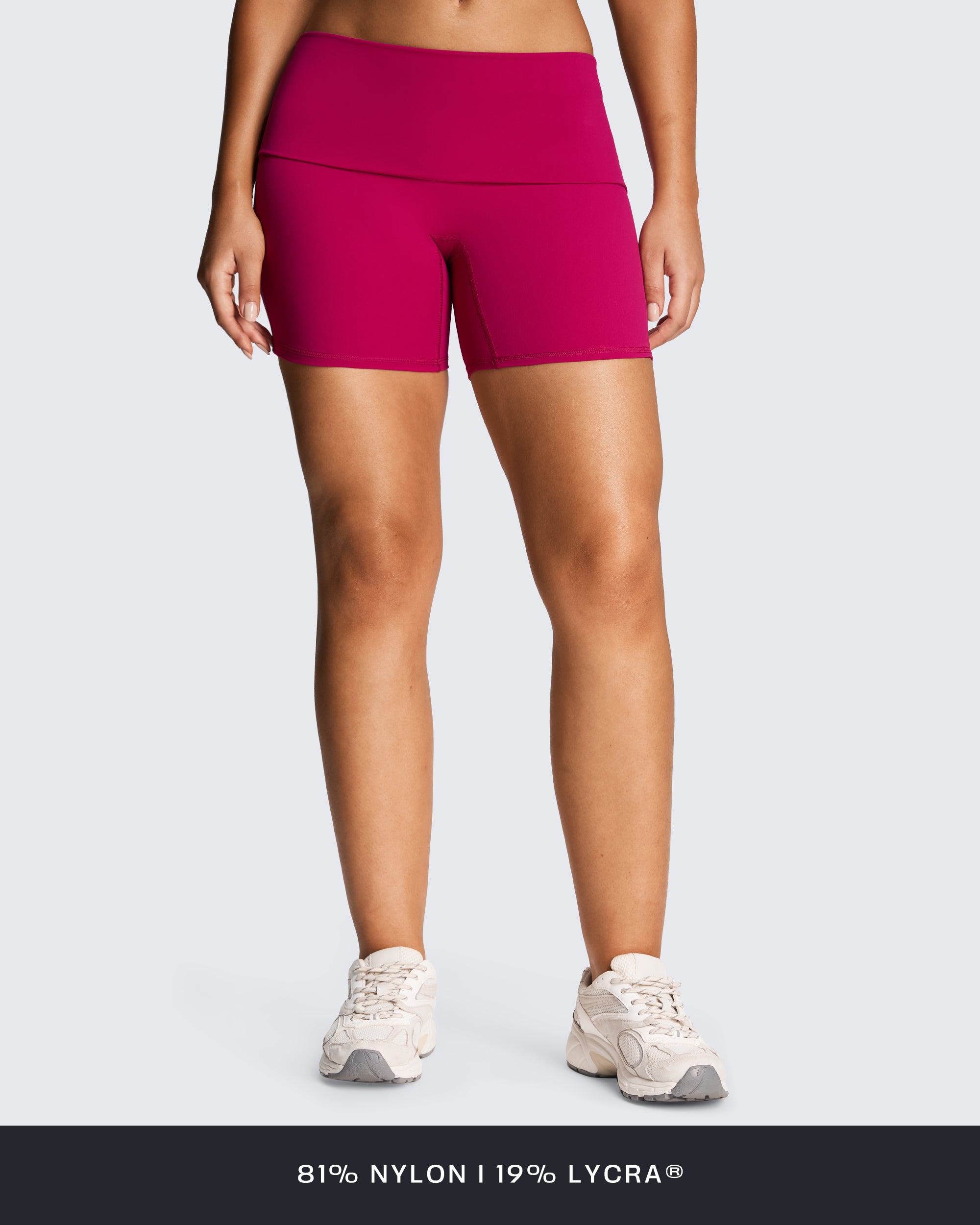 Aoxjox “Athlenza” Fold-Over Short 6"
