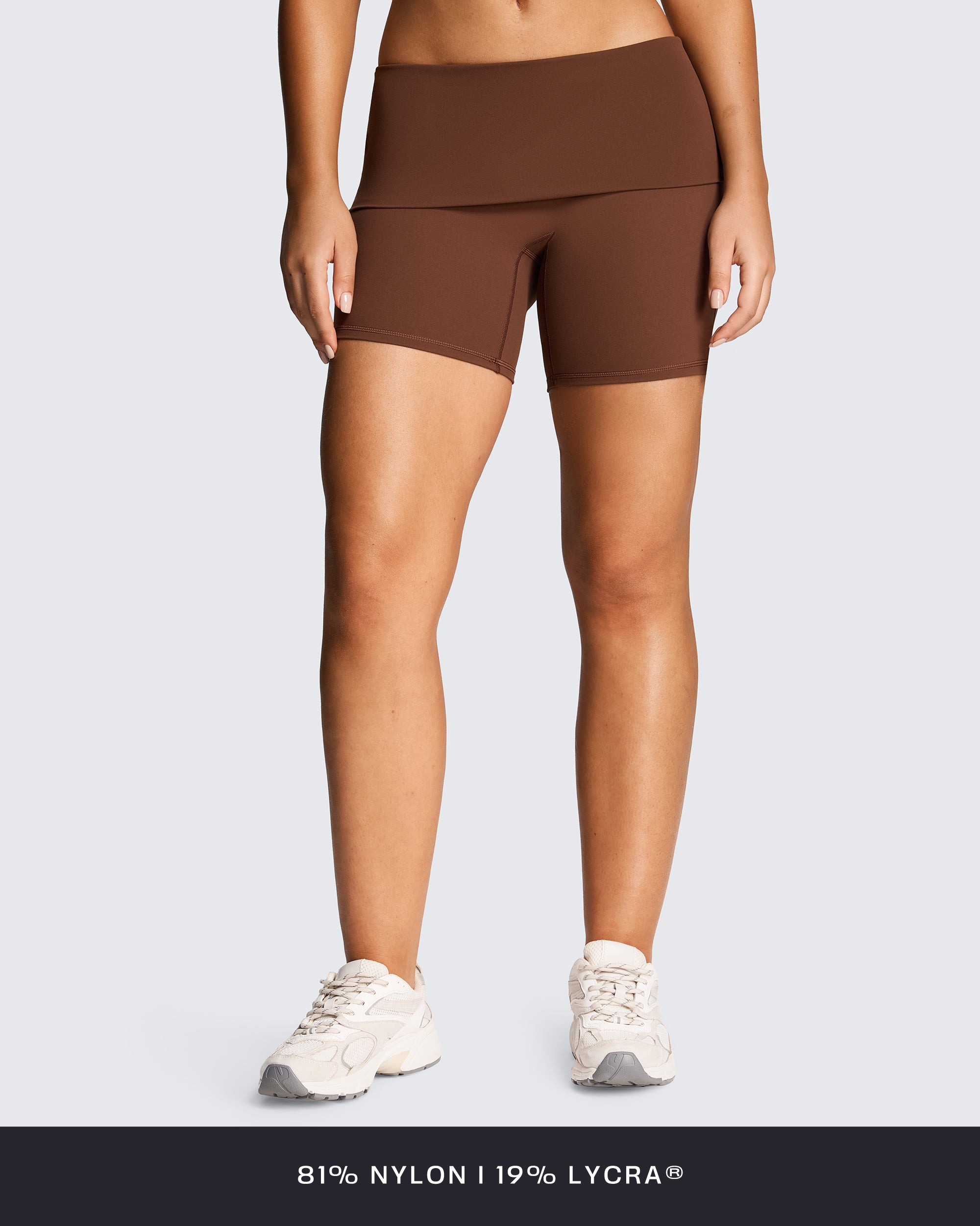 Aoxjox “Athlenza” Fold-Over Short 6"