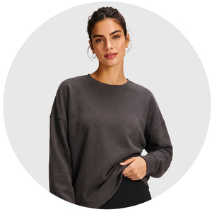 Sweatshirts & Hoodies