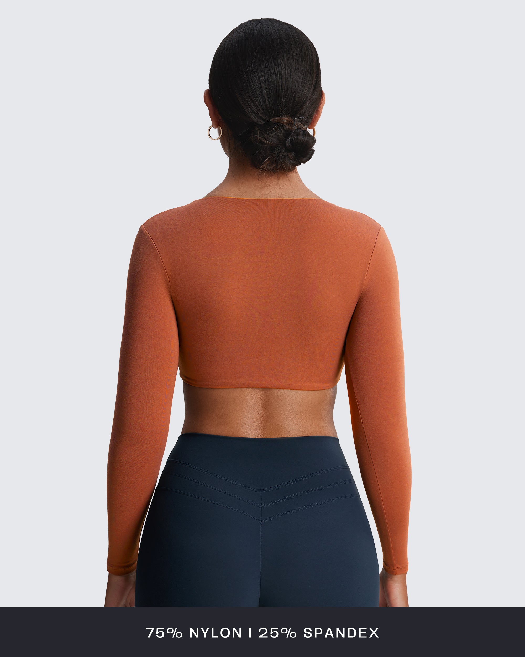 Aoxjox Deep V long-sleeved top (CONT'D)