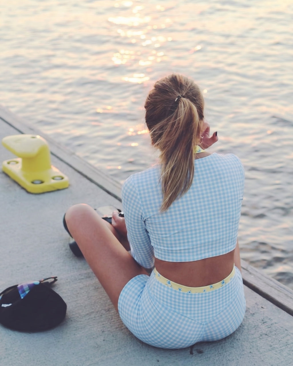 Aoxjox "Dual Core" Halter Long Sleeve Crop Tops