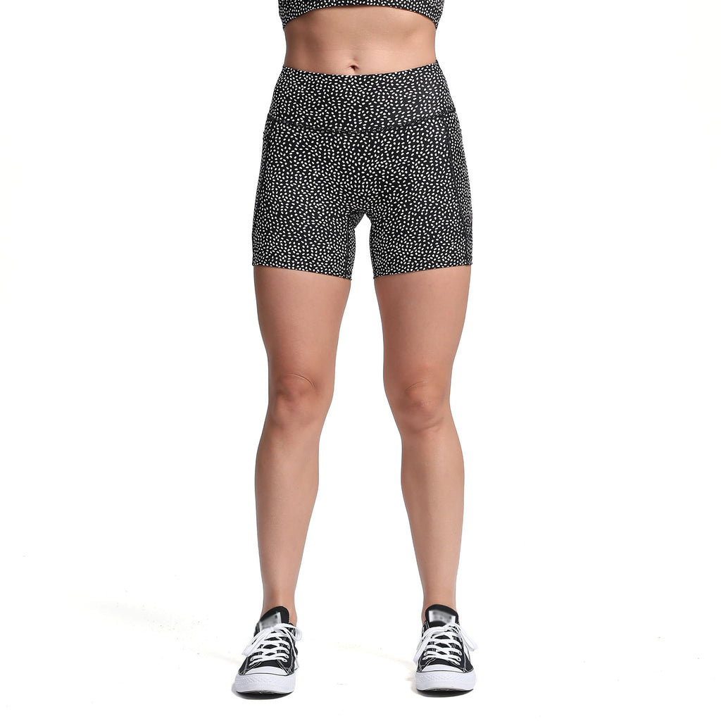 Aoxjox 3 Waist Seam Side Pocket Shorts