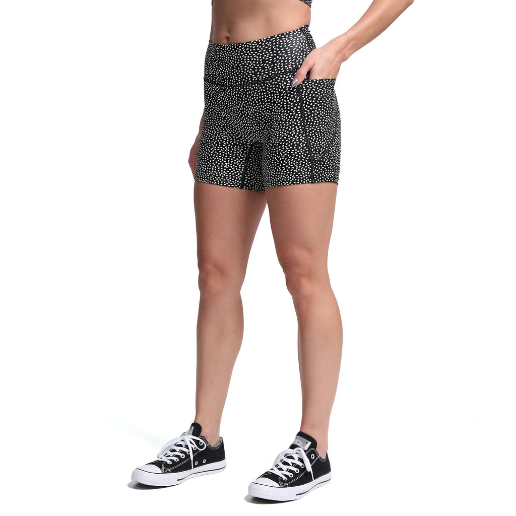 Aoxjox 3 Waist Seam Side Pocket Shorts